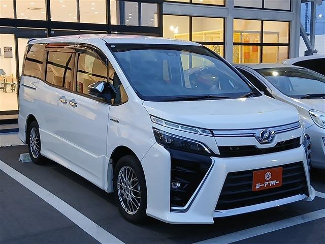 トヨタ ヴォクシー 