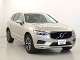 2020年モデル XC60 D4 AWD モメンタム ルミナスサンドメタリック ディーゼルエンジン HDDナビゲーション TV ETC carplay シートヒーター付レザーシート入荷しました♪
