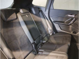 【エアバック】BMWのエアバックやその他の安全装備は、互いに補完しあう事で徹底した安全性を貫きます。万一の事故の際にそれぞれ最適な保護を提供してくれます!