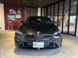☆BMWの代名詞とも言える【キドニーグリル】一目見ただけでBMW車であると認識できる確固たるアイコンとして存在感を放ちます☆