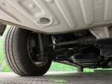 お車を安心してお乗りいただく為には、足回りの定期点検が欠かせません。サービスサポート(有償保証)では無料点検もご提供しており、安心のカーライフをお過ごしいただけるサポート体制が整っています。