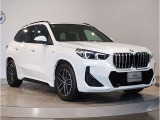 BMWのダイナミック且つエモーショナルなスタイルを印象付けるキャラクターライン(プレスライン)眺めているだけで溜め息の出る美しさです☆