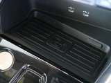 ご契約からご納車、そしてアフターフォローまで。AAA横浜青葉の専任スタッフは、お客様のAudiライフをきめ細かくサポートさせて頂きます。