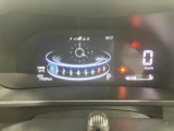 ダイハツディーラーでは「ダイハツ認定U-CAR」という基準を設け、車選びに詳しくないお客様でも「安心して選べる」をご提供しています。
