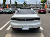 コーナーセンサー付きですので駐車も安心です。
