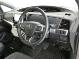 視界も広々で見晴らしの良い運転しやすいコックピットです。
