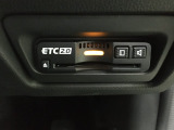 ETC付。高速道路の料金所はキャッシュレスで通過です。サービスエリア等にあるスマートインターの出入りも利用可能でとっても便利。ご納車後すぐにお使い頂けるようセットアップしてのお渡しとなります。