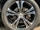XC40 T4 AWD インスクリプション 4WD 