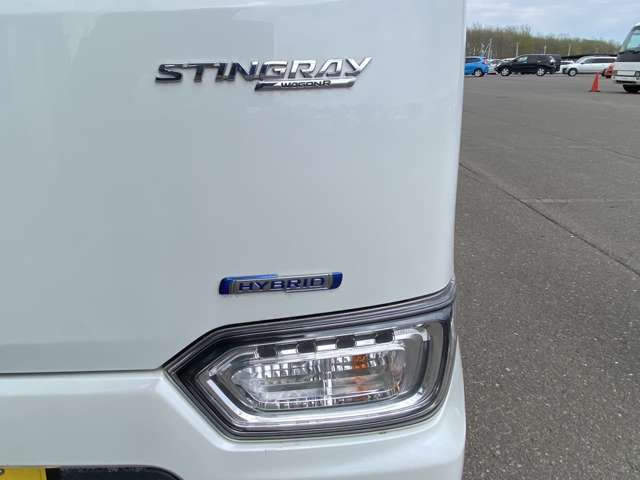 スズキ ワゴンRスティングレー ハイブリッド(HYBRID) X 4WD ヘッド
