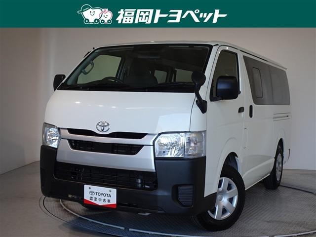 トヨタ ハイエースバン 