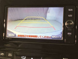 【バックカメラ】あると便利なバックカメラ装備!駐車時に後方がリアルタイム映像で確認できます。立体駐車場や夜間の車庫入れ時に大活躍!運転スキルに関わらず、今や必須となった装備ですね♪