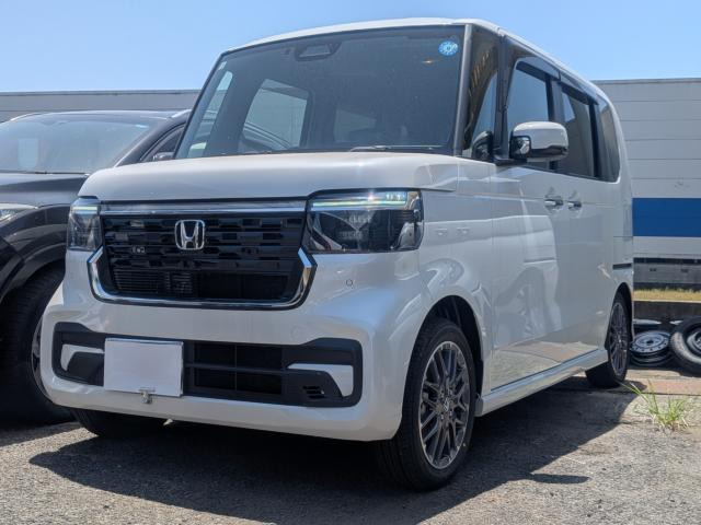 ホンダ N-BOXカスタム 
