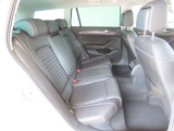 ISOFIX(イソフィックス)基準適合チャイルドシート固定装置!!安心楽々で対応チャイルドシートが取付できます。