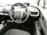【運転席まわり】  運転席・インパネまわりの画像です!ハンドルやシートなども隅々までクリーニング済み☆キレイな車内でドライブがより一層快適にお楽しみいただけると思います! (^_^)v
