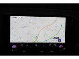 ドライバーが運転操作に集中できるコックピット思想、「タズナコンセプト」が取り入れられたインテリアとなっています