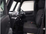 気に入ったけど予算オーバーかなとお考えの方、新車だけだと思っていませんか?U-carでも残価設定プランをご用意しております。月々のお支払いを抑えたプランがご利用いただけます。