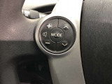 【ステアリングスイッチ】左です。ハンドルから手を離さず、運転に集中したまま手元でオーディオ操作等ができます。