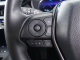Bluetooth接続でハンドルを握ったままステアリングスイッチで電話のワイヤレス通信が可能です。