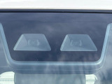 【スマートアシスト】走行中に前方の車両等を認識し、衝突しそうな時は警報とブレーキで衝突回避と被害軽減をアシスト。より安全にドライブをお楽しみいただけます。