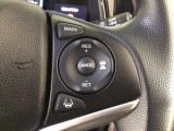 【アダプティブ・クルーズ・コントロール】予め設定した車速内でクルマが自動的に加減速。 前走車との適切な車間距離を維持しながら追従走行し、高速道路でのドライバーの疲労を軽減してくれる嬉しい機能付♪