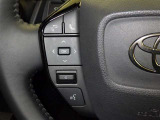 ステアリングスイッチ装備!運転しながら手元でオーディオの操作などができます。