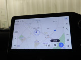 ディスプレイオーディオを装備。スマホとクルマをつなぐことで、これまでのナビに加えて、いろんなサービスが楽しめます。