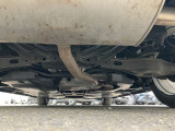下回りの状態です。錆が少ない車です。