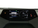昼間でも夜間でも、くっきり見やすい、高質感メーターです。