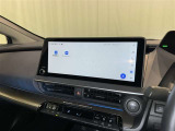 ディスプレイオーディオを装備。スマホとクルマをつなぐことで、これまでのナビに加えて、いろんなサービスが楽しめます。