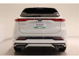 明るく視認性の良いLED式テール&ハイマウントストップランプ採用で、後続車に対して自車の存在をアピールすることて安全性を高めます!