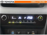 オートタイプのエアコンです。自動で風量を制御し、心地よい空気に包まれた快適な空調をつくります。