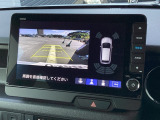 バックカメラも装備しております。車庫入れの苦手なお客様も安心!重宝してくれます!