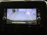 バックカメラが付いているので後方確認が非常にしやすいです。今や運転初心者も熟練者も必須装備!ついていて損はないですね♪