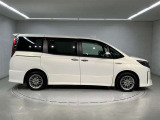 「こんな車屋さんがあるんだ!」、「おもしろい!」と感じていただけましたら、私どもも大変うれしく思います。ご来店のご感想、お待ちしております。