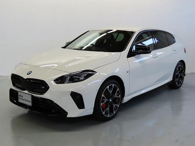1シリーズ M135 xドライブ 4WD