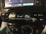 ヒートポンプオートエアコン!冬場のEVモード時もエンジンをかけずに車内を温めることが可能!リモートエアコンシステムも搭載!乗車前からエアコン操作が可能です!