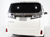 ★展示前点検実施★特殊な機材も用いて、全車点検を実施しております!