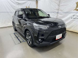 広々とした車内空間に優れた燃費性能。更にデザインも上質で人気のお車です!