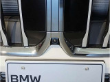 BMW代表的な特徴のキドニーグリル。BMWのすべてのモデルに採用され、BMWらしさを強調しております。
