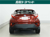 TOYOTA認定中古車とは 【1】まるごとクリーニング【2】車両検査証明書【3】ロングラン保証 この『3つの安心』をセットにした中古車のブランドになります。