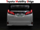 リヤのコンビネーションランプは後続車からも確認しやすいデザインです。