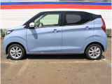 お出かけが、もっと楽しくなる軽。新しい日産デイス(*^^)v クルマが360&deg;周囲を見守ってくれるから、安心しておでかけできます。ボディカラーはお洒落なソルベブルーPM/ホワイトパール2トーンです。
