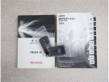 キーを取り出さずにドアを施錠&解錠。クルマの始動も可能です。