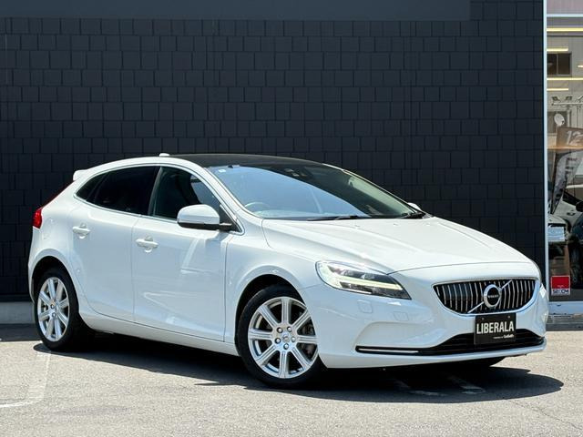 ボルボ V40 