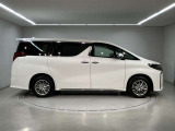 アルファード ハイブリッド 2.5 S タイプゴールドIII E-Four 4WD 