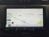 2DIN規格のナビですが、この車両の専用設計となっています。