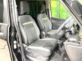 運転席シート廻りは使用感も少なく、良好な状態となっています。丁寧に使われていたことがよくわかりますね。