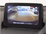 【バックカメラ】駐車が苦手な方でも安心してお乗りいただけます。リバース連動で画面が切り替わるのでとっても便利です。