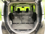 普段のお買い物や通勤、送迎等に十分な荷室スペースを確保しております。セカンドシートを倒すと、大きな荷物の積載も可能です♪