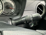 【オートライト】車外の明るさに応じて、自動的にライトの点灯・消灯をしてくれます。